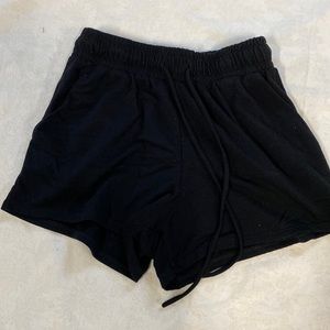 Soft drawstring pajama shorts size small